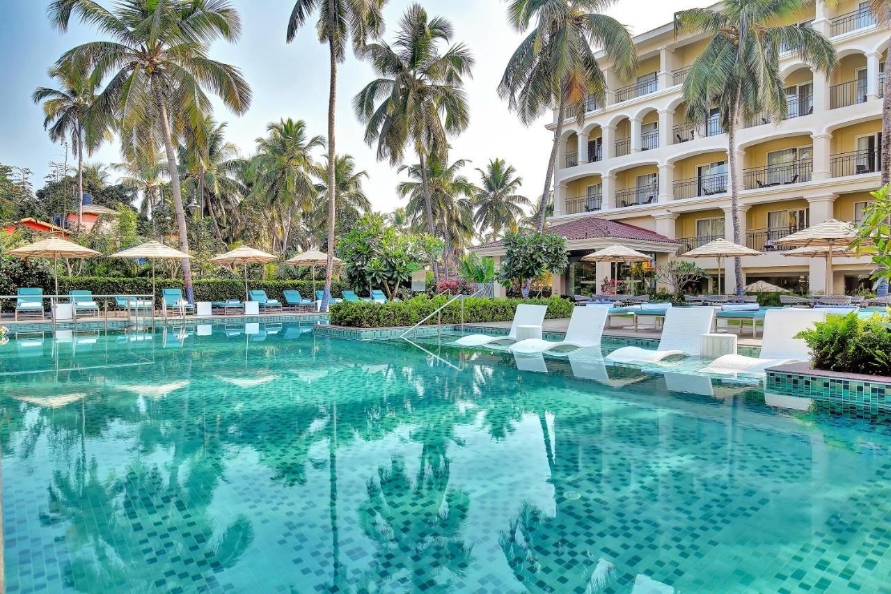 Holiday Inn Goa Кандолим Экстерьер фото