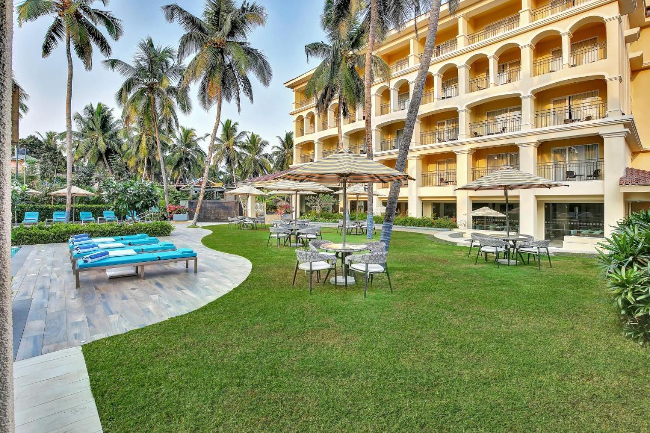 Holiday Inn Goa Кандолим Экстерьер фото